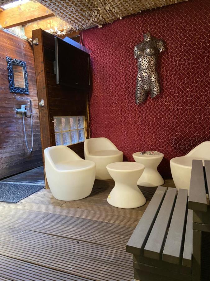 Jacuzzi Prive Chambre Et Table D Hotes Вовер Экстерьер фото